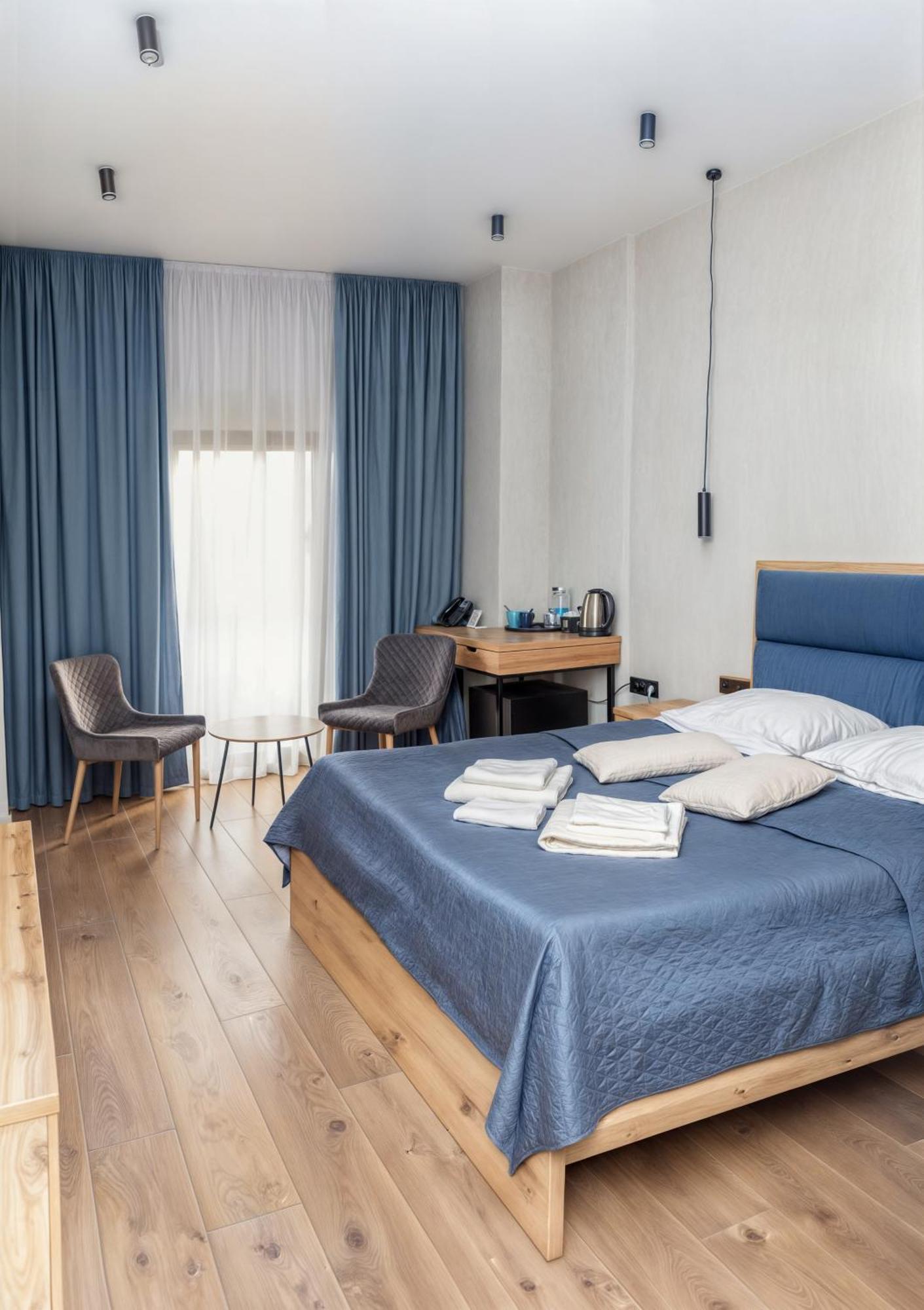 Hotel готельно-ресторанний комплекс каскад